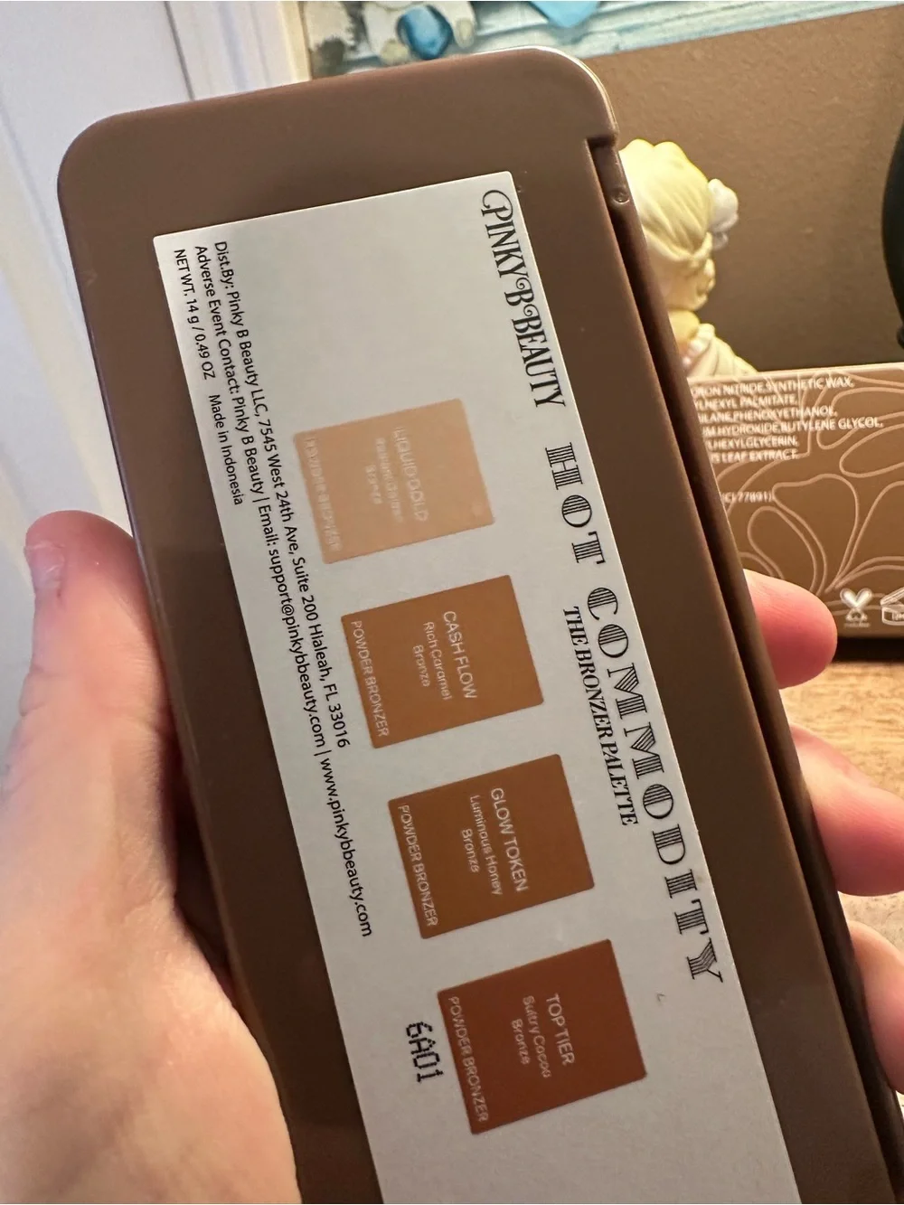 Pinky b beauty hot commodity bronzer palette BNIP